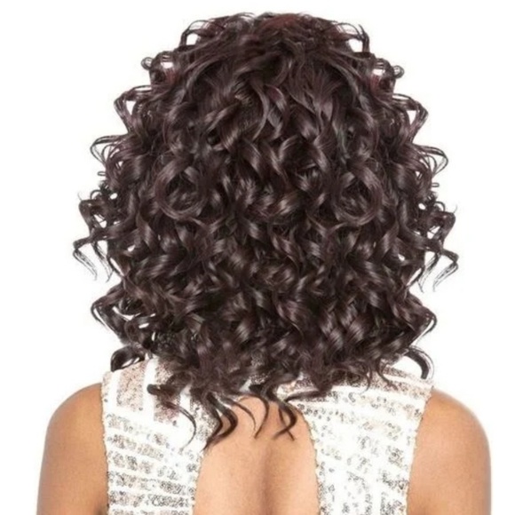 Lace front wig - Picture 2 of 4